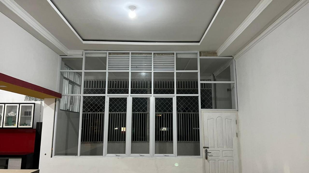 בוקיטינגי Rumah 25 Syariah מראה חיצוני תמונה