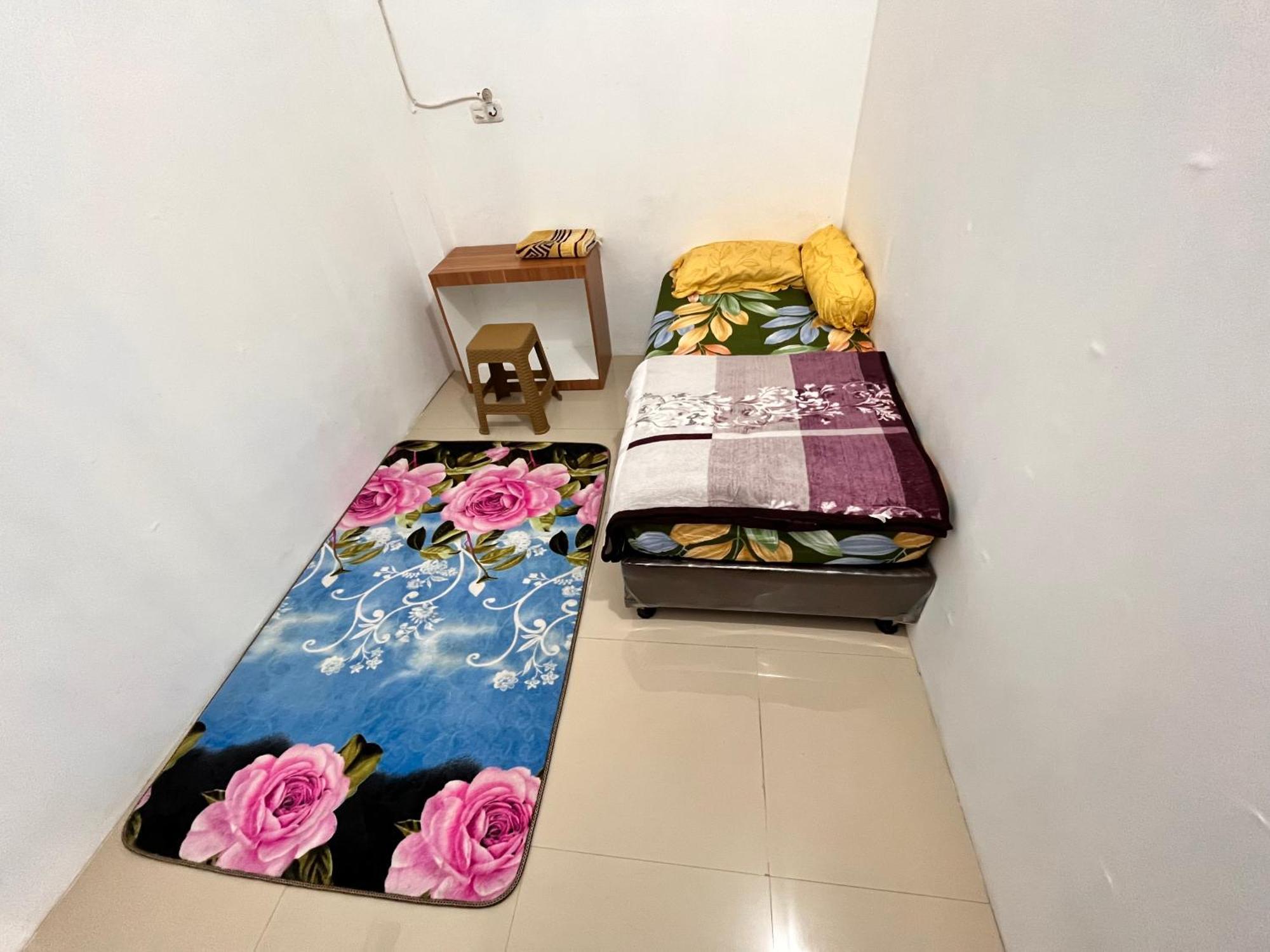 בוקיטינגי Rumah 25 Syariah חדר תמונה